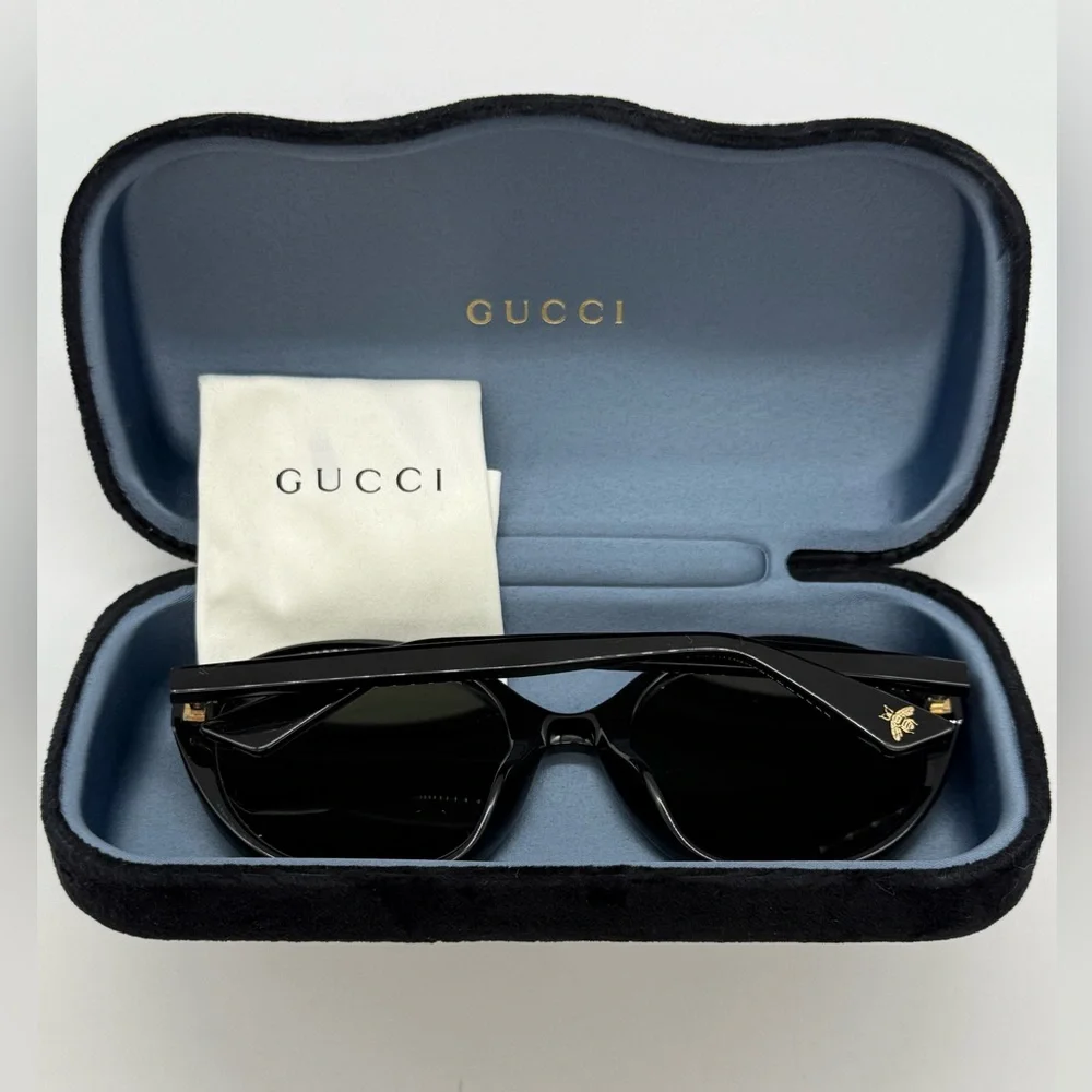 Authentic Gucci Women’s Round Sunglasses GG0023S 001 Black/Gold 55-22-140 w/case - Picture 4 of 6